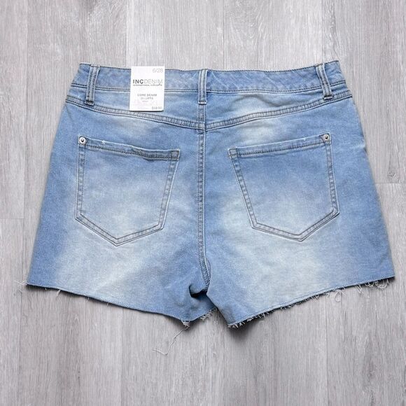 High Waist Denim Shorts 6/28 - Picture 2 of 3